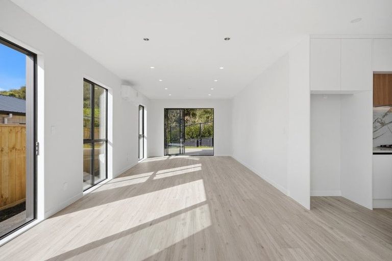 Photo of property in 18 Rongoa Maori Way, Pukekohe, 2120