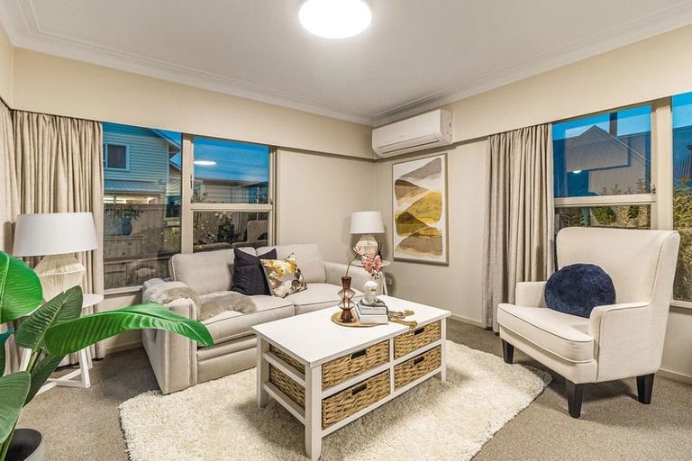 Photo of property in 4/28 Jutland Road, Hauraki, Auckland, 0622