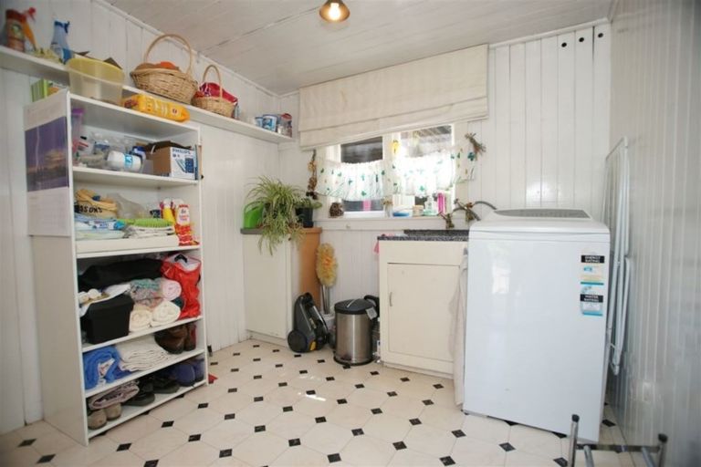 Photo of property in 8 Massey Crescent, St Albans, Christchurch, 8014