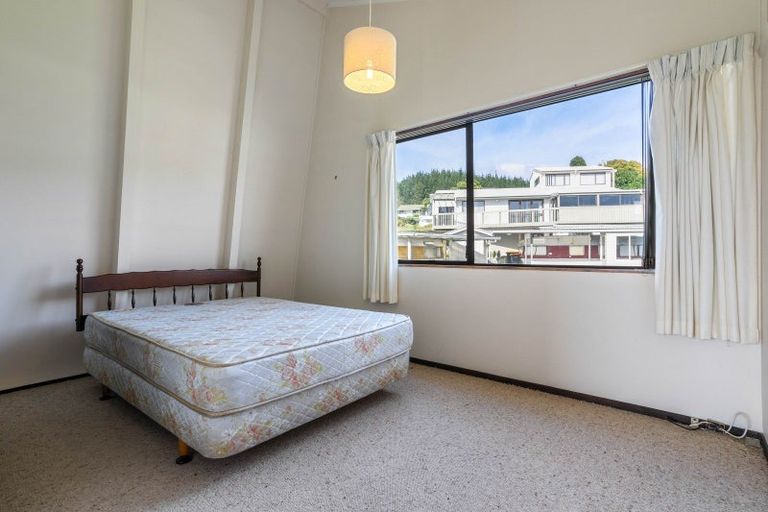 Photo of property in 104 Titiro Place, Onemana, Whangamata, 3691