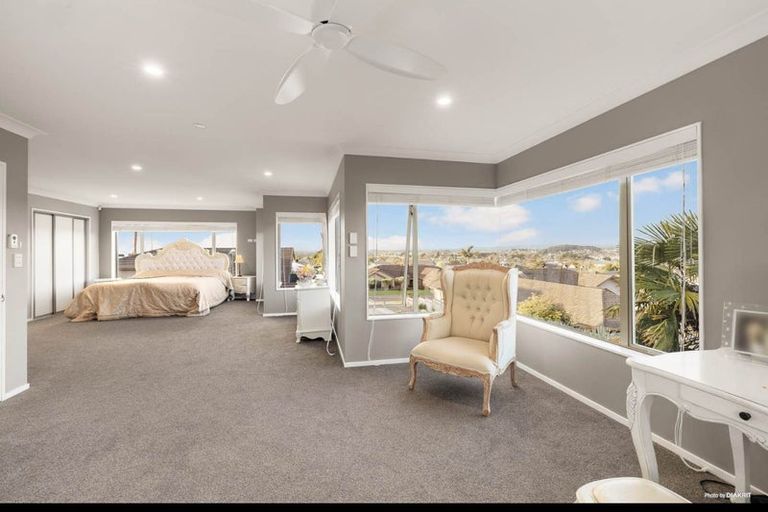 Photo of property in 17 Willis Avenue, Pukekohe, 2120