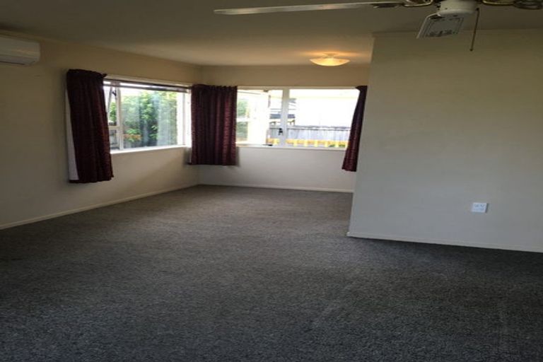 Photo of property in 2 Parewaitai Court, Papamoa Beach, Papamoa, 3118