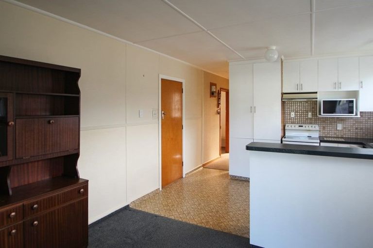 Photo of property in 6 Oxford Street, Holmes Hill, Oamaru, 9401