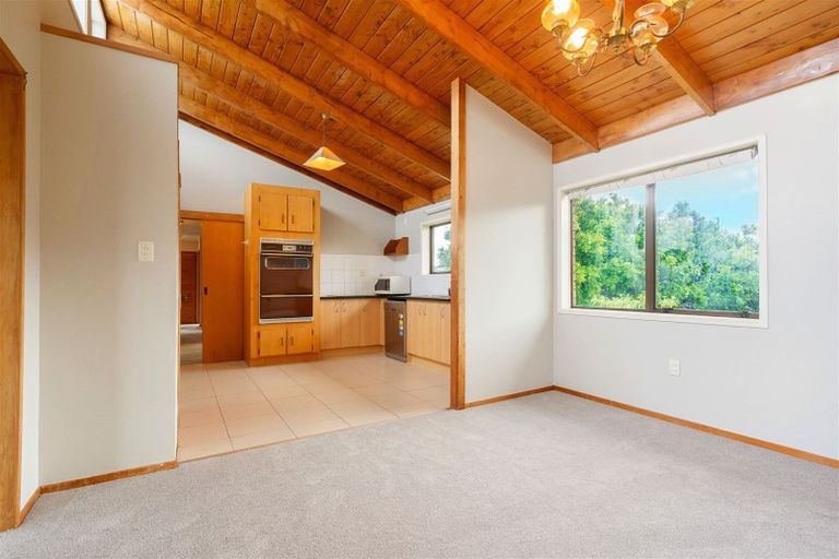 Photo of property in 198 Royal Road, Massey, Auckland, 0614