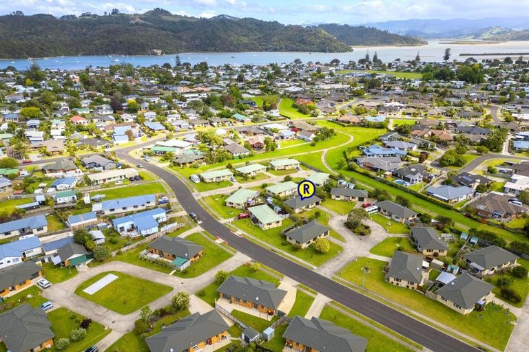 Photo of property in 8 Seascape Avenue, Whitianga, 3510