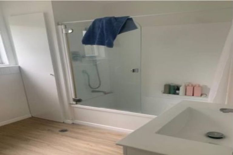 Photo of property in 19 Rochester Street, Wilton, Wellington, 6012