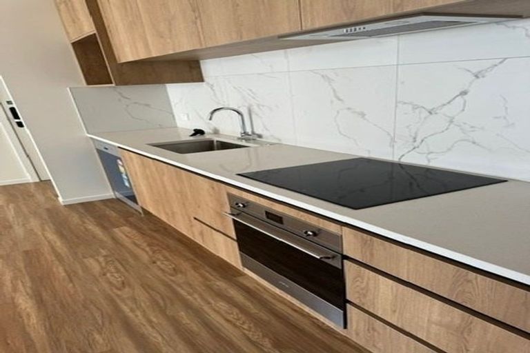 Photo of property in 102/7 Newelm Lane, Flat Bush, Auckland, 2019