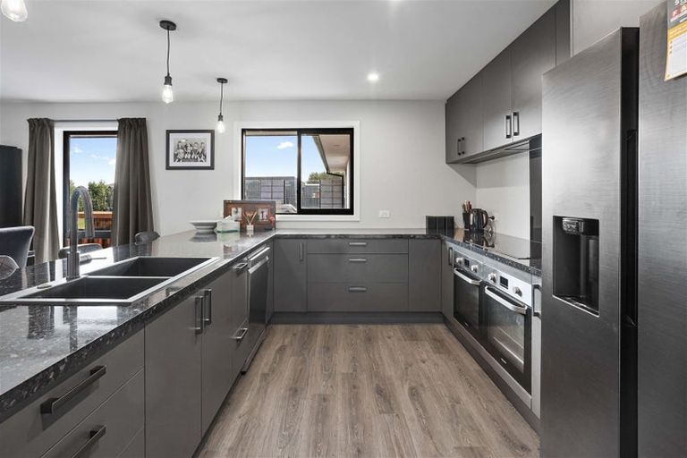 Photo of property in 14 Quail Way, Amberley, 7410