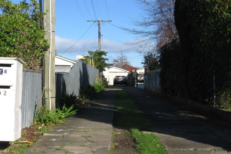 Photo of property in 92 Wood Street, Takaro, Palmerston North, 4410