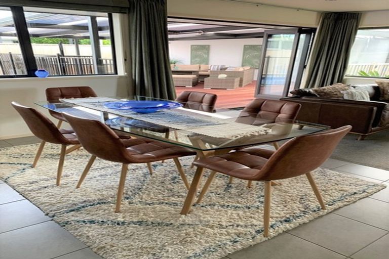 Photo of property in 116 Barbados Way, One Tree Point, 0118