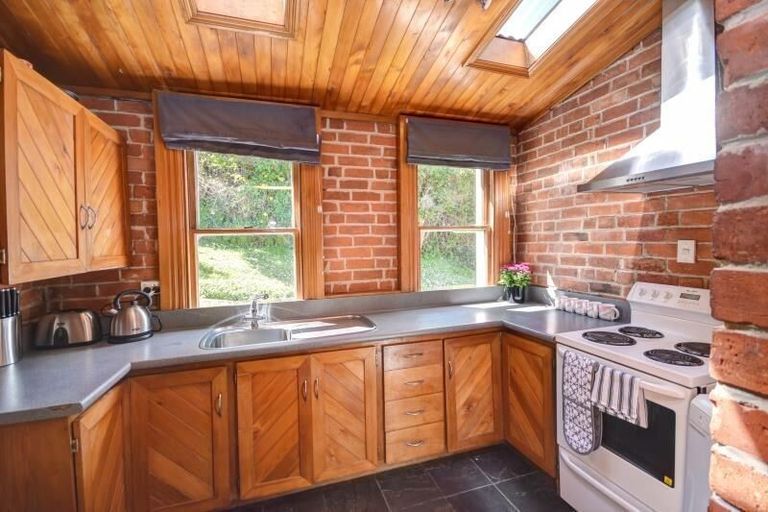 Photo of property in 390 Stuart Street, Roslyn, Dunedin, 9010