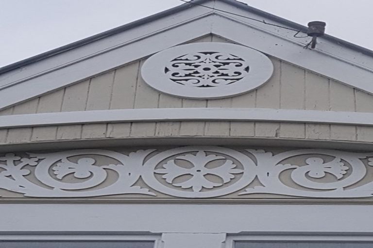 Photo of property in 124 Harbour Terrace, North Dunedin, Dunedin, 9016