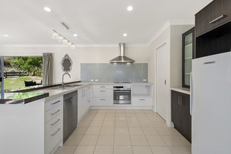 Photo of property in 21 Bodes Lane, Kinloch, Taupo, 3377