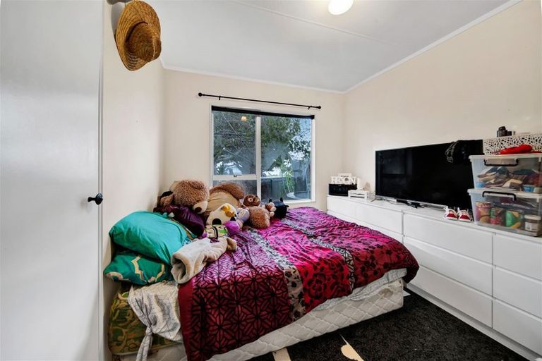 Photo of property in 4 Desmond Place, Bell Block, New Plymouth, 4312