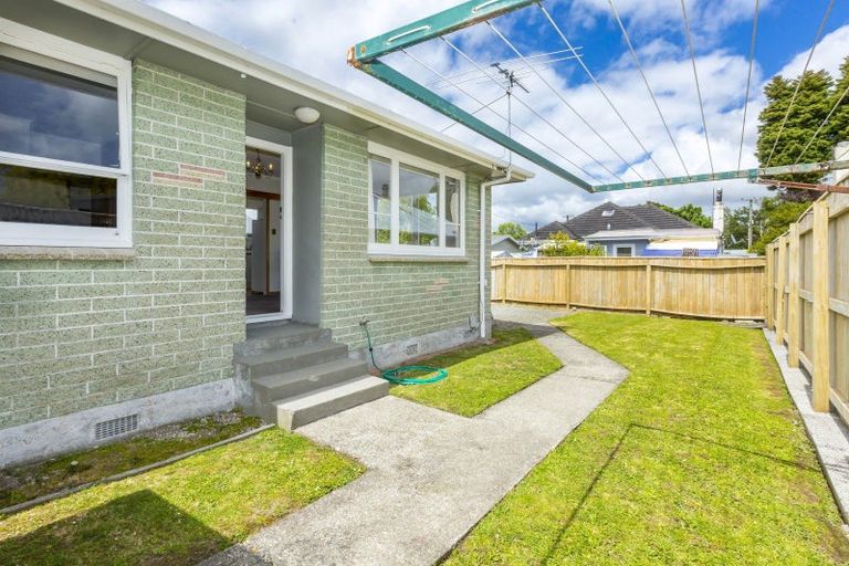 Photo of property in 17 Islington Street, Trentham, Upper Hutt, 5018