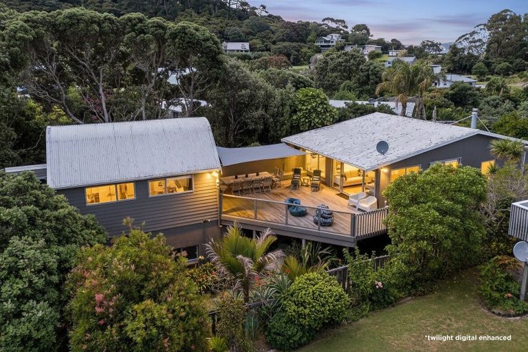 Photo of property in 221 Tangiora Avenue, Whangapoua, Coromandel, 3582