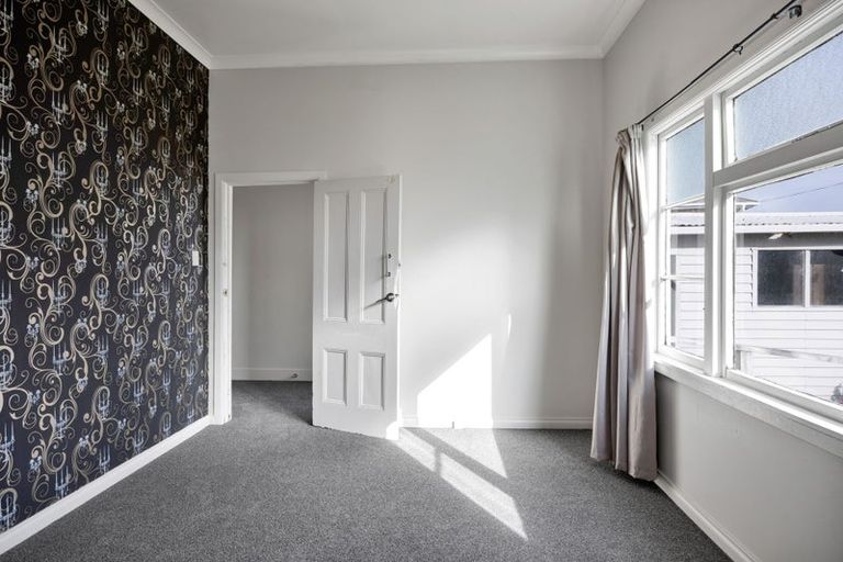 Photo of property in 66 Camberwell Road, Hawera, 4610