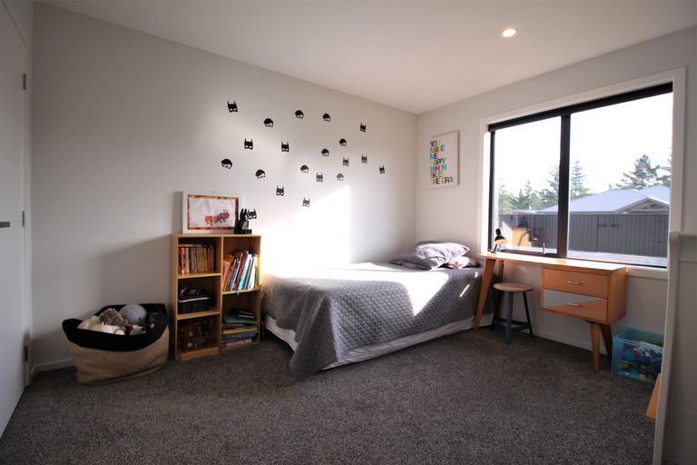 Photo of property in 74 Larch Crescent, Alexandra, 9320