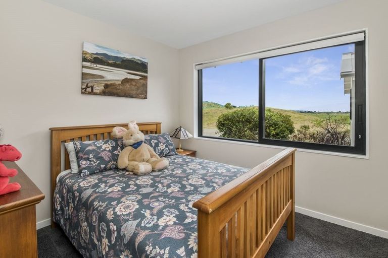 Photo of property in 161 Harakeke Road, Te Horo, Otaki, 5581