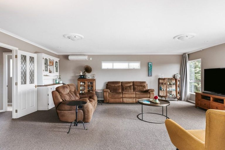 Photo of property in 23 Links View Drive, Omokoroa, 3114