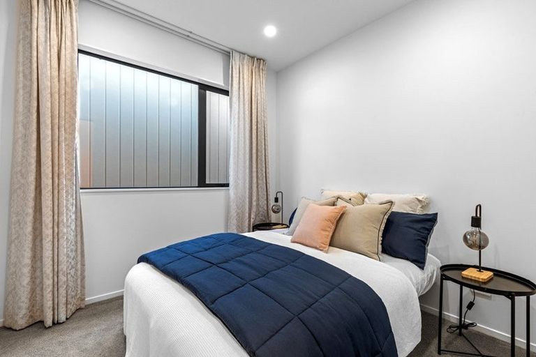 Photo of property in 15 Mahinga Kai Road, Orewa, 0931