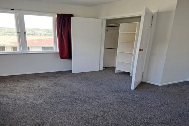 Photo of property in 107 Parkvale Road, Karori, Wellington, 6012