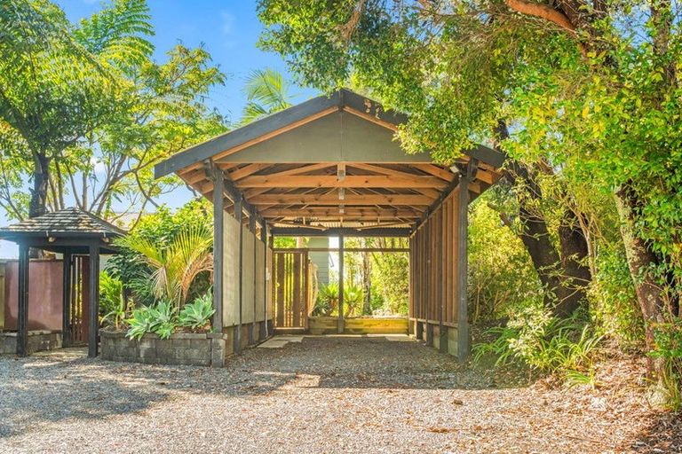 Photo of property in 91 Doves Bay Road, Kerikeri, 0294
