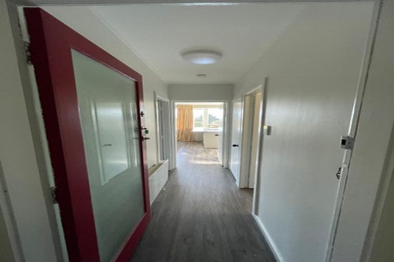 Photo of property in 4 Raroa Road, Kelburn, Wellington, 6012