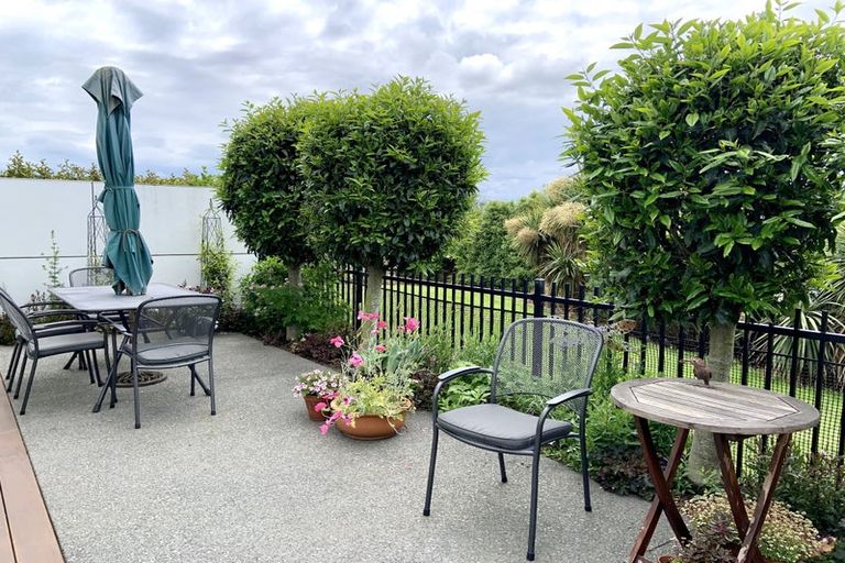 Photo of property in 100 Te Rito Street, Marshland, Christchurch, 8083