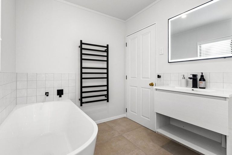 Photo of property in 21a Toop Street, Havelock North, 4130