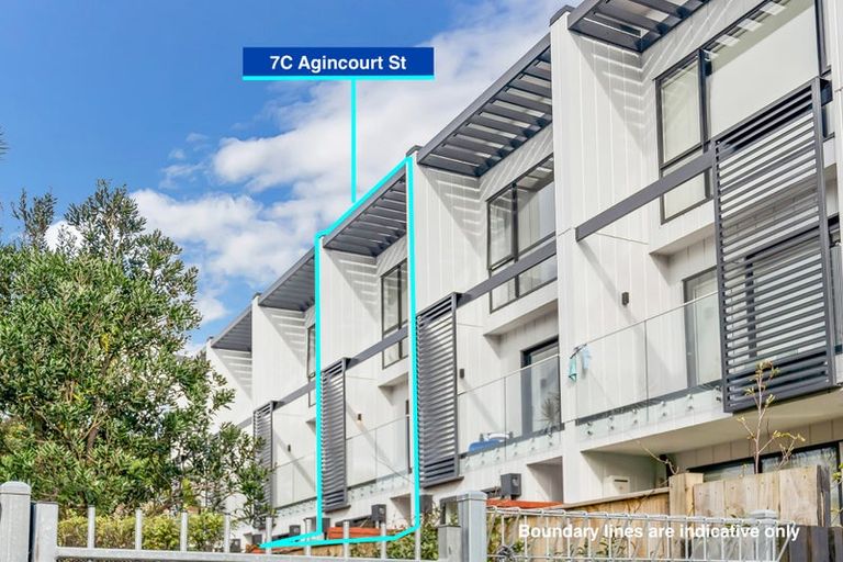 Photo of property in 7c Agincourt Street, Glenfield, Auckland, 0629