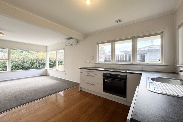 Photo of property in 1/45a Northboro Road, Belmont, Auckland, 0622