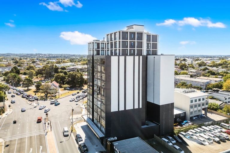 Photo of property in 1004/1 Buscomb Avenue, Henderson, Auckland, 0610