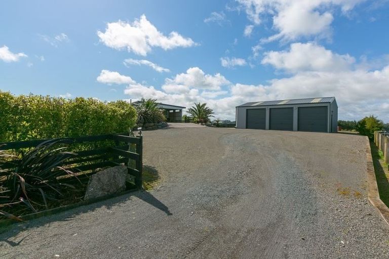 Photo of property in 281 Upland Road, Tarurutangi, New Plymouth, 4372