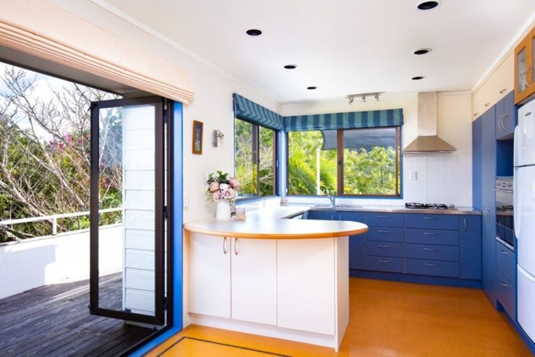 Photo of property in 174 Ti Point Road, Ti Point, Warkworth, 0985