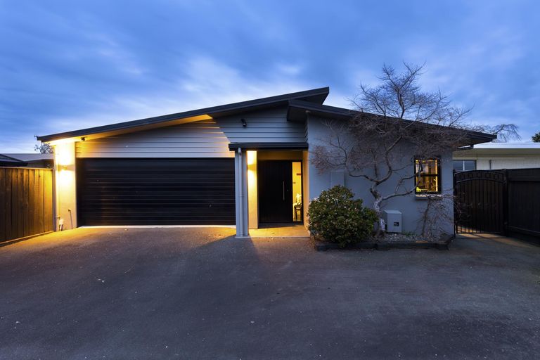 Photo of property in 7a Florence Avenue, Palmerston North, 4414