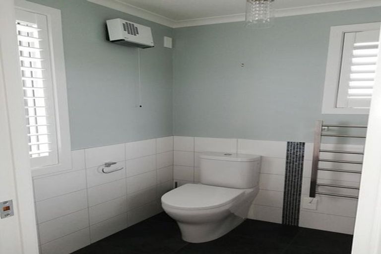 Photo of property in 13 Ruske Place, Grandview Heights, Hamilton, 3200