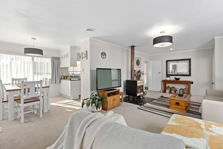 Photo of property in 6 Kowhai Place, Te Kauwhata, 3710