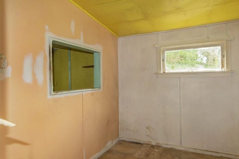 Photo of property in 27 Main Road, Maheno, Oamaru, 9495