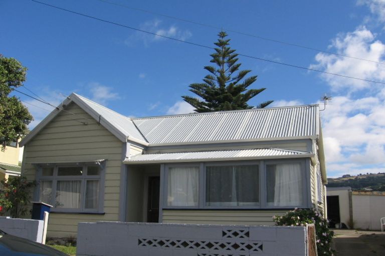 Photo of property in 27 Richmond Street, Petone, Lower Hutt, 5012