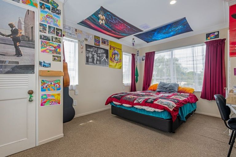 Photo of property in 10 Parkland Crescent, Terrace End, Palmerston North, 4410