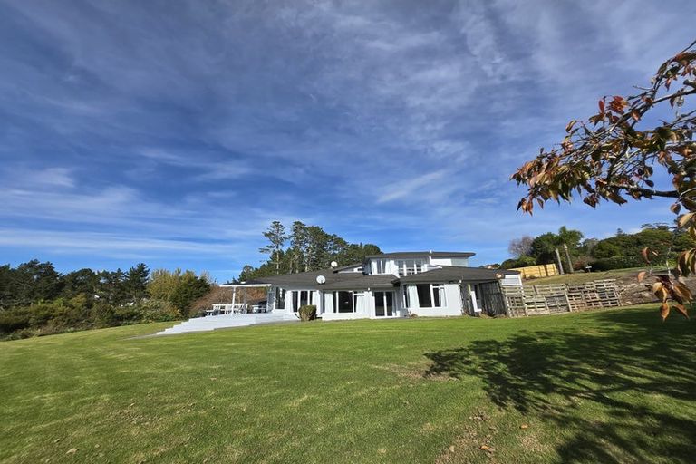 Photo of property in 332e Redoubt Road, Totara Park, Auckland, 2019