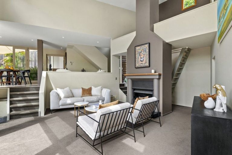 Photo of property in 60a Saint Georges Bay Road, Parnell, Auckland, 1052
