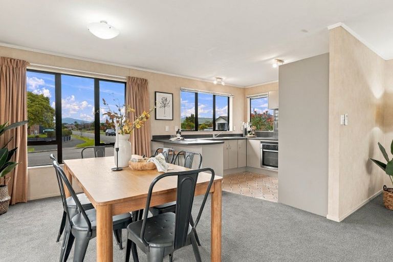 Photo of property in 71 Meridian Grove, Kelvin Grove, Palmerston North, 4414