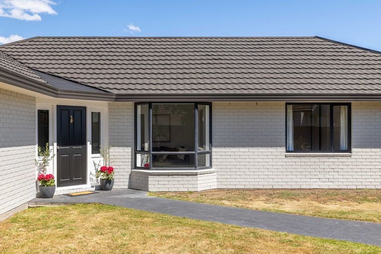 Photo of property in 146 Burwood Road, Burwood, Christchurch, 8083