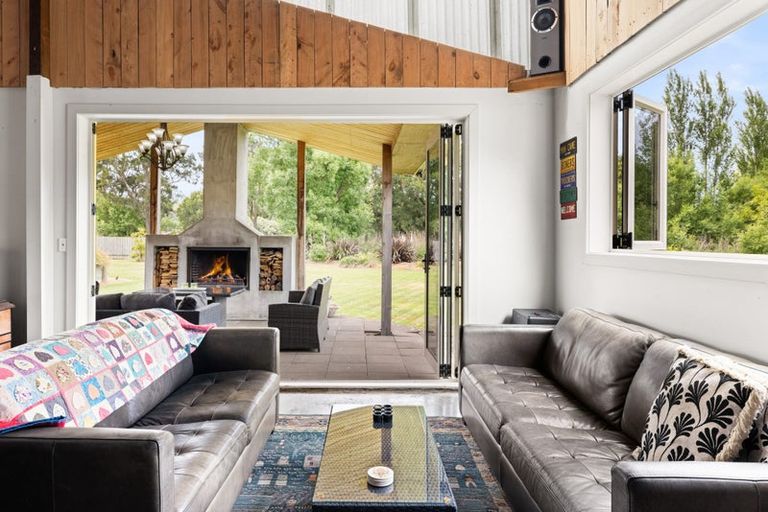 Photo of property in 2195 Waimarama Road, Waimarama, Havelock North, 4294