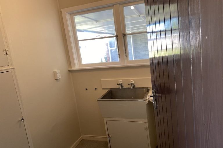 Photo of property in 3/50 Cruickshank Road, Clouston Park, Upper Hutt, 5018