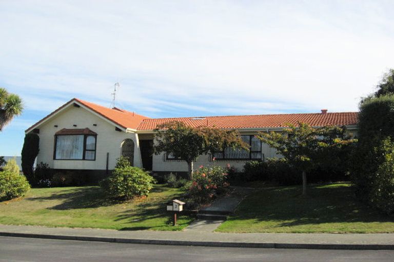 Photo of property in 2 Orielton Place, Gleniti, Timaru, 7910