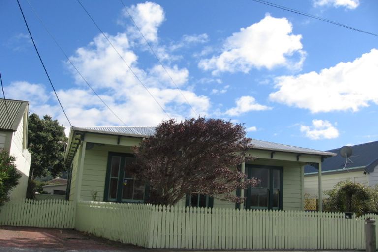 Photo of property in 31 Richmond Street, Petone, Lower Hutt, 5012