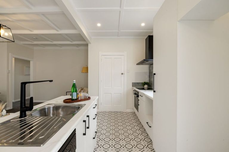 Photo of property in 17 Hinau Street, Maeroa, Hamilton, 3200